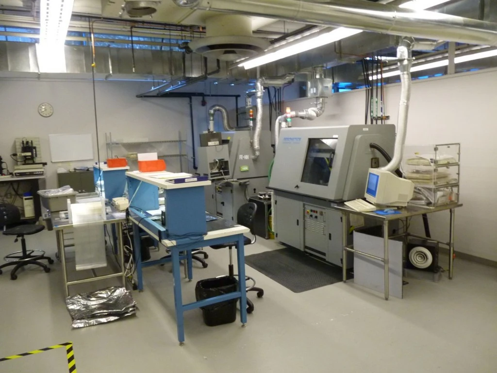 A room with a lot of equipment in it.